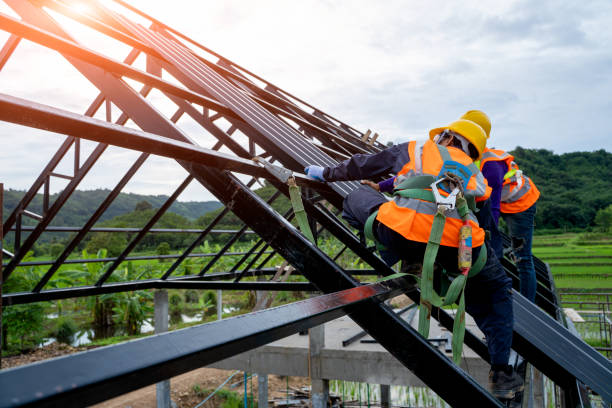 Best Best Roofing Contractors  in West, TX